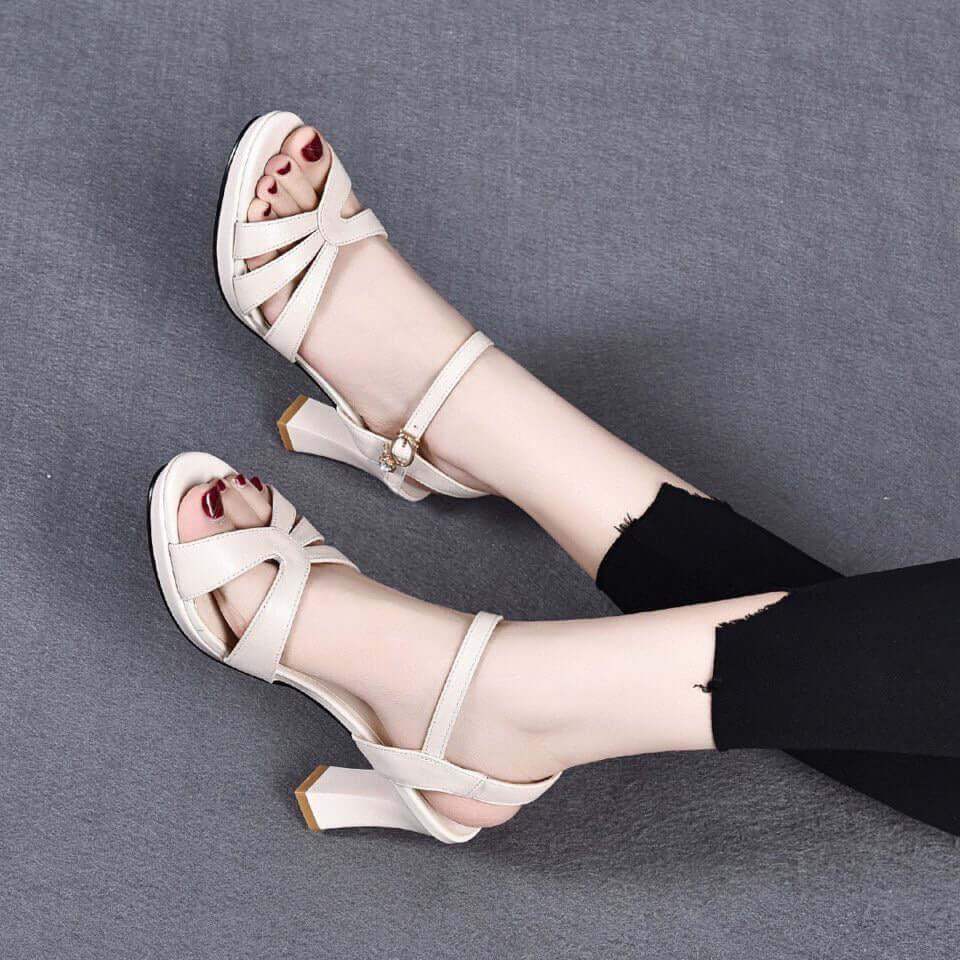 tacones altos huecos - MxZap