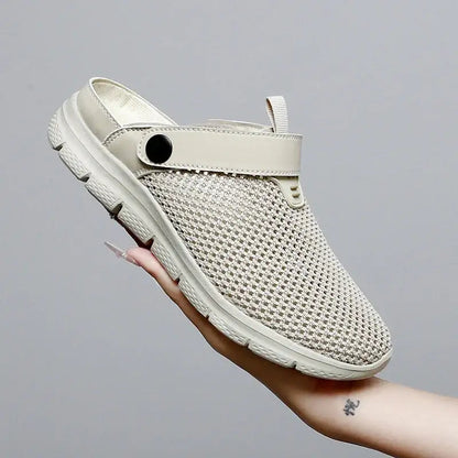 Round-toe Crocs