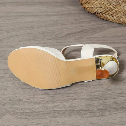 Elegant sandals – perfect for summer