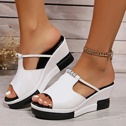 Comfortable women's sandals – style and freshness