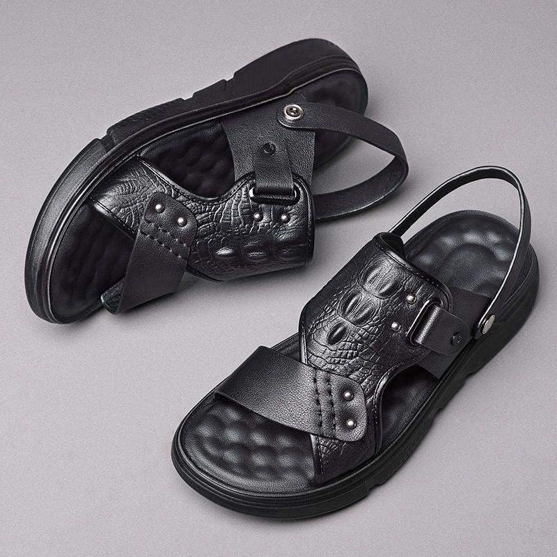 Casual sandals