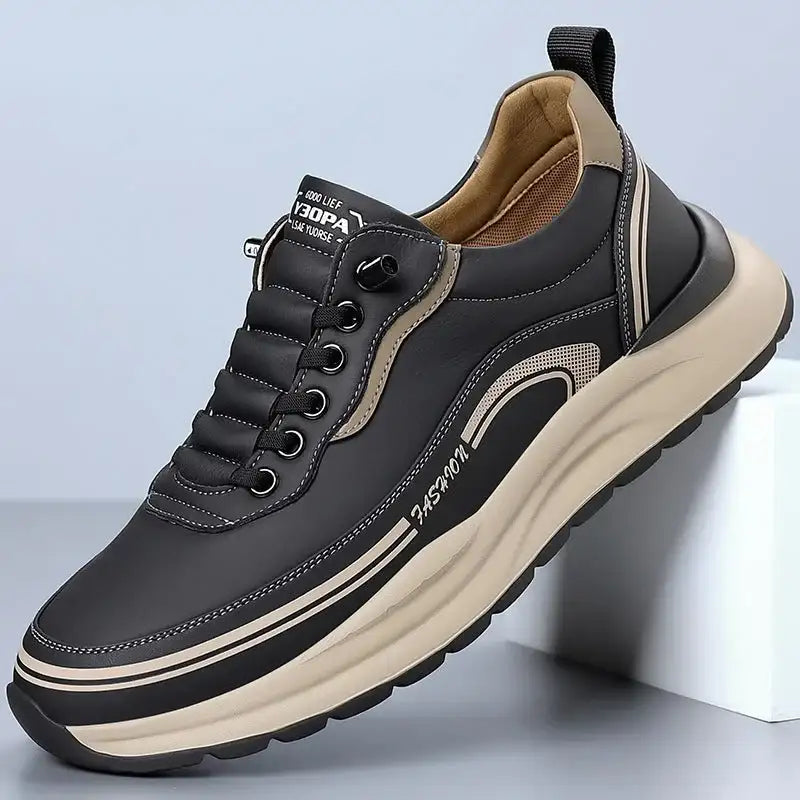 Soft-soled casual sneakers