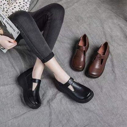 Mocasines retro de punta redonda