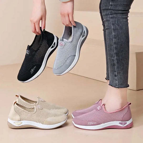 Lightweight sports tennis shoes