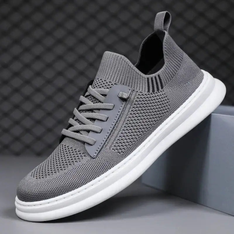 casual mesh shoes