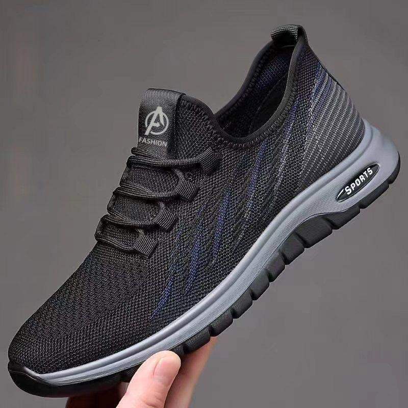Lightweight Flyknit sneakers