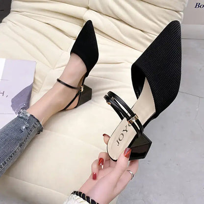 Tacones altos de punta