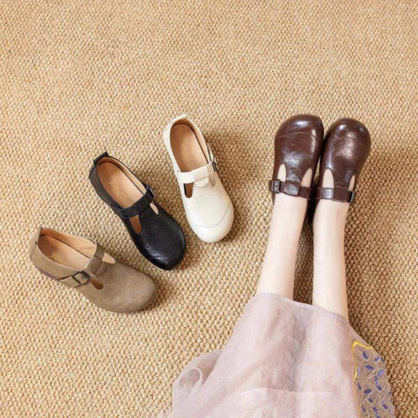Round-toe soft-sole loafers