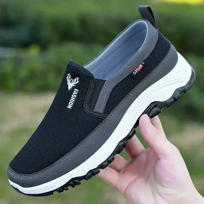Casual canvas shoes
