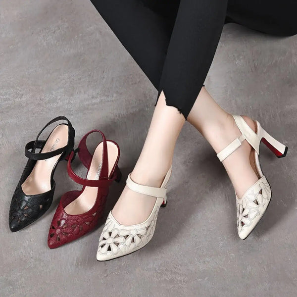 Tacones altos calados