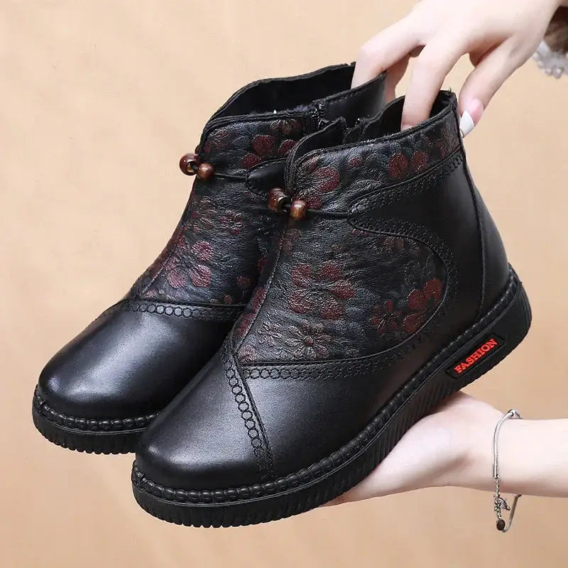 Women's leather shoes