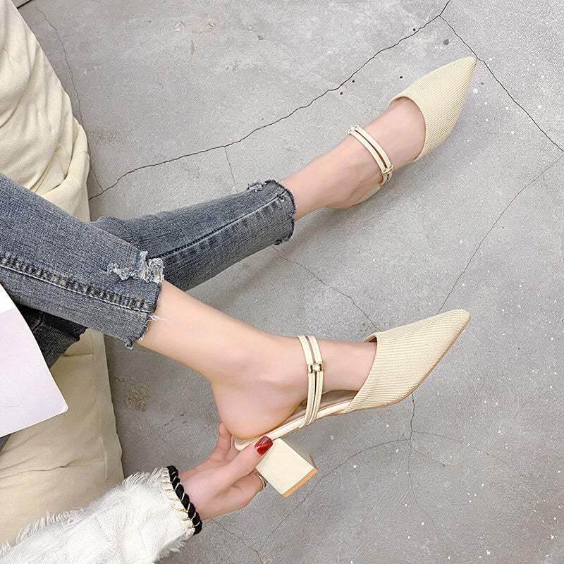 Tacones altos de punta