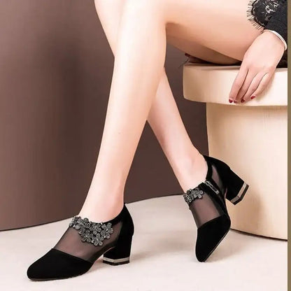 tacones altos de encaje