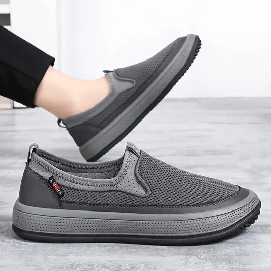 2025 New Men's Summer Fabric Shoes