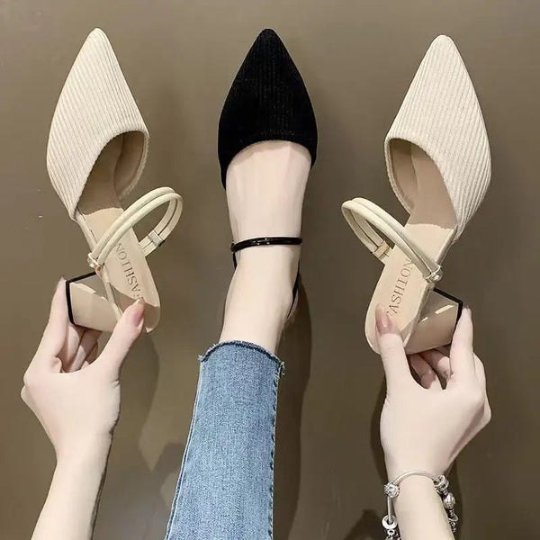 Tacones altos de punta