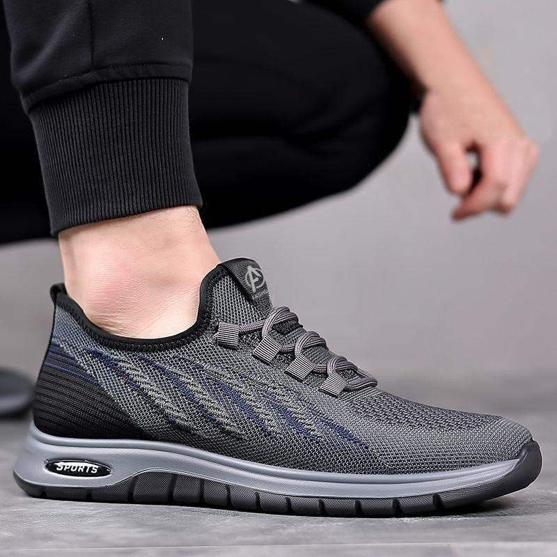 Lightweight Flyknit sneakers