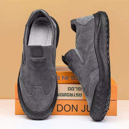 Casual mid-top shoes