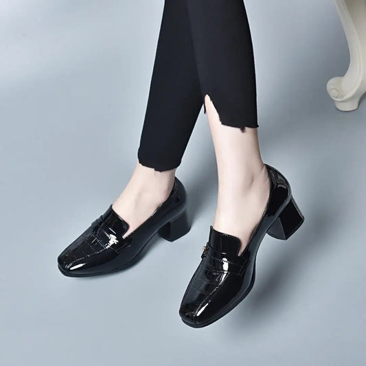 Tacones altos de cuero
