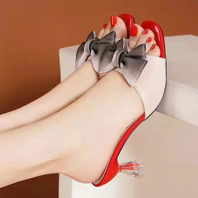sandalias de mariposa de tacón bajo