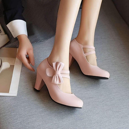 Tacones con lazo
