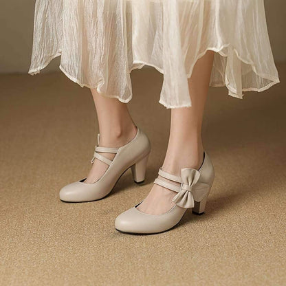 Tacones con lazo